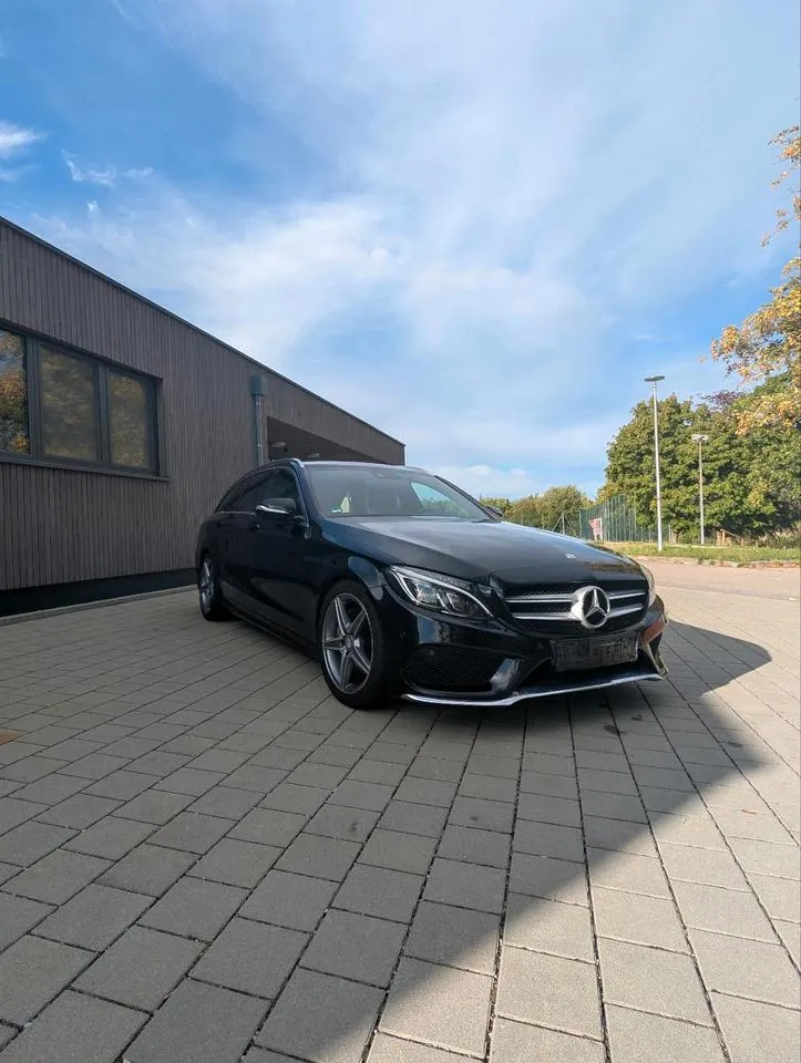 Mercedes-Benz C220