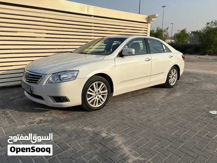 Toyota Aurion