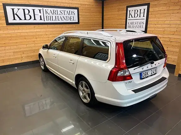 Volvo V70 2012 photo 3