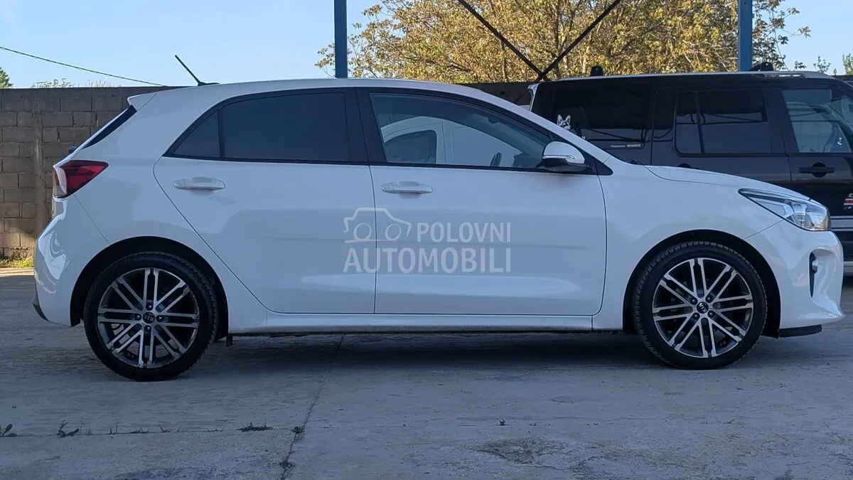 Kia Rio 2017 photo 4