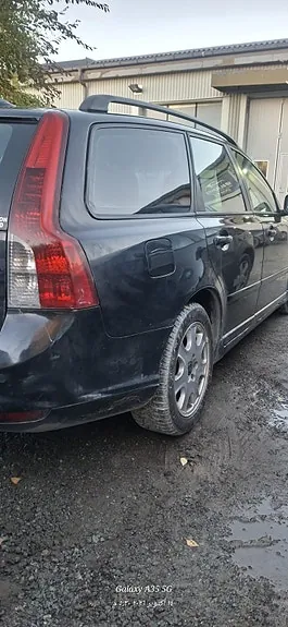 Volvo V50 2010 photo 2