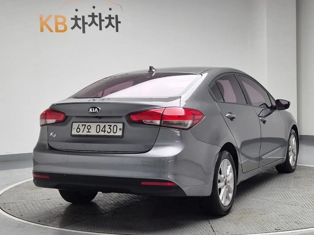 Kia K3 2017 photo 3