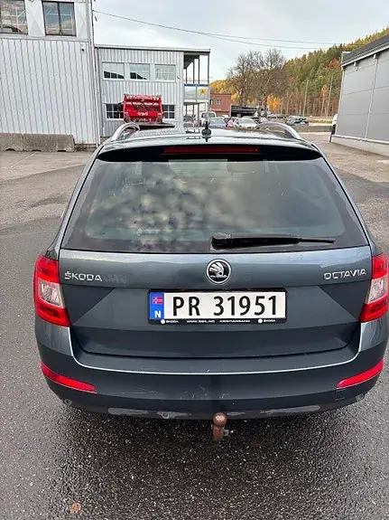 Skoda Octavia 2015 photo 4