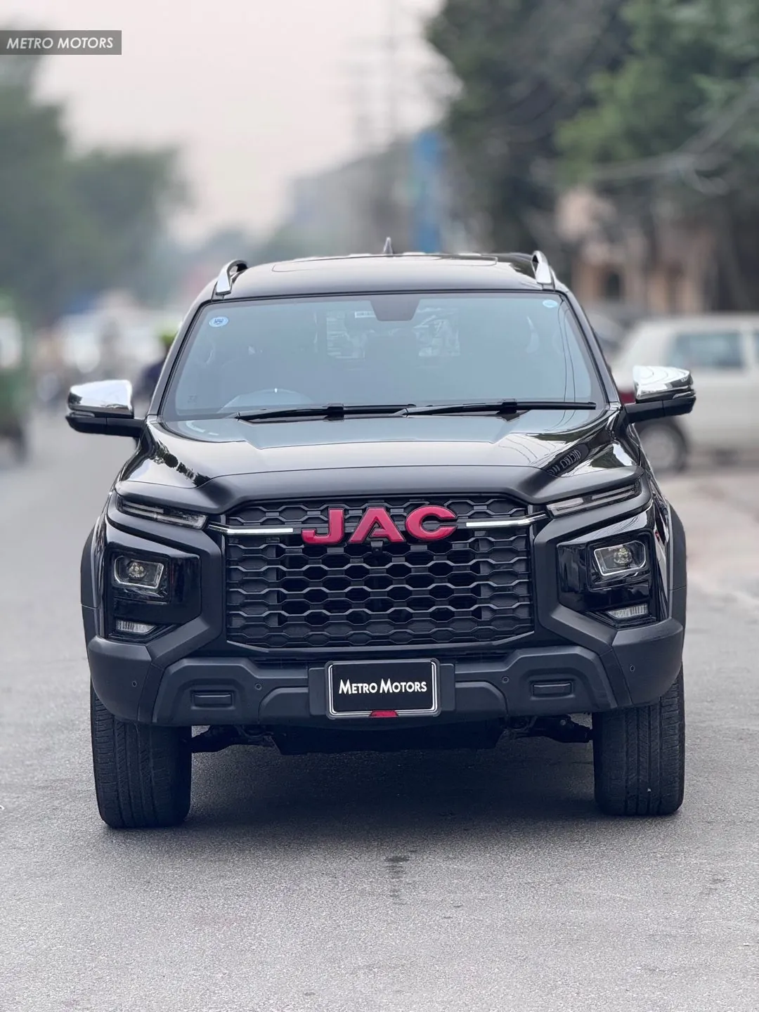 JAC T9