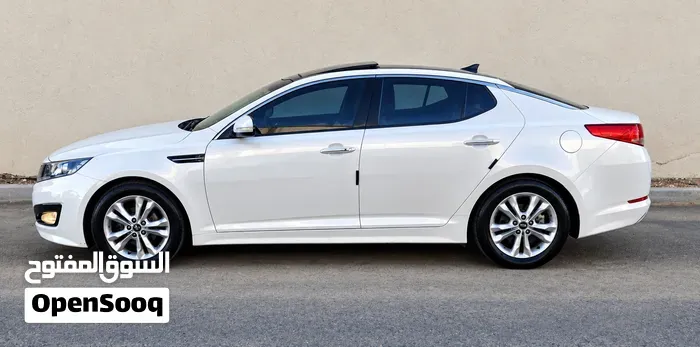 Kia K5 2012 photo 4