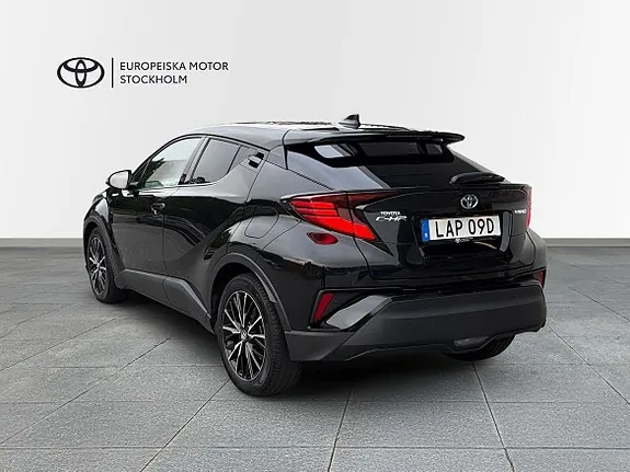 Toyota C-Hr 2020 photo 2