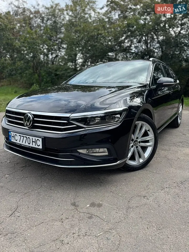 Volkswagen Passat 2021 photo 3