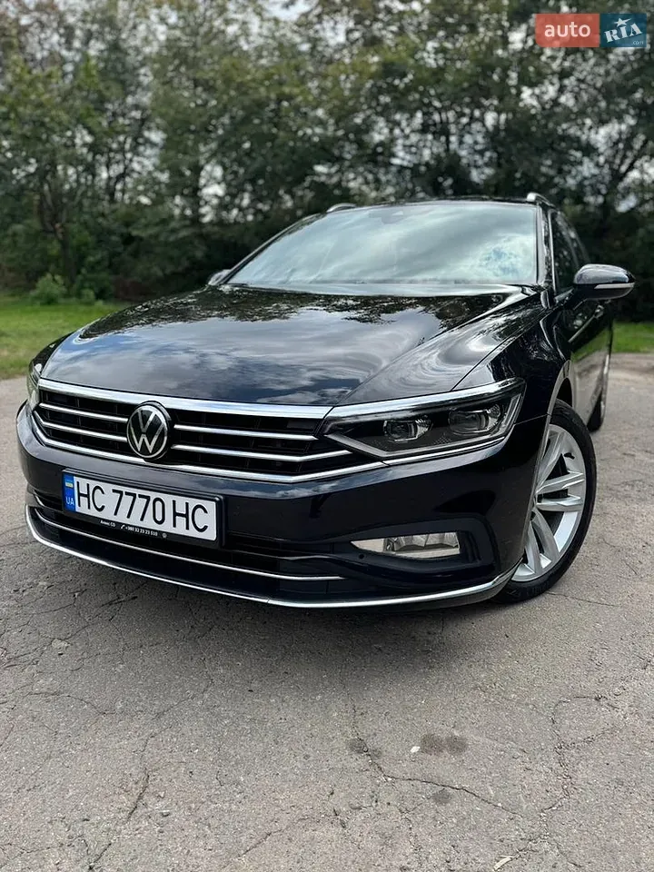 Volkswagen Passat 2021 photo 4