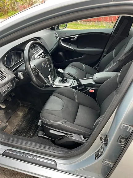 Volvo V40 2013 photo 4