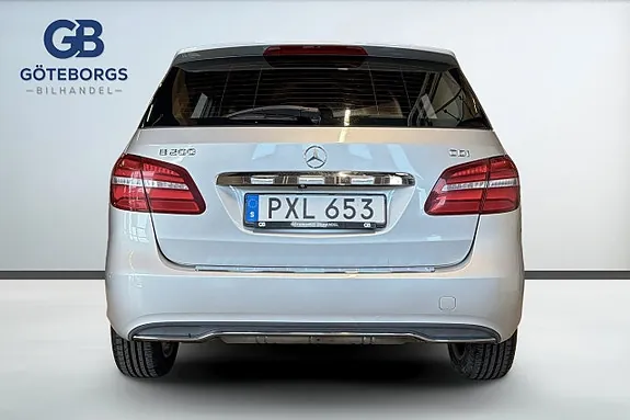 Mercedes-Benz B200 2015 photo 5