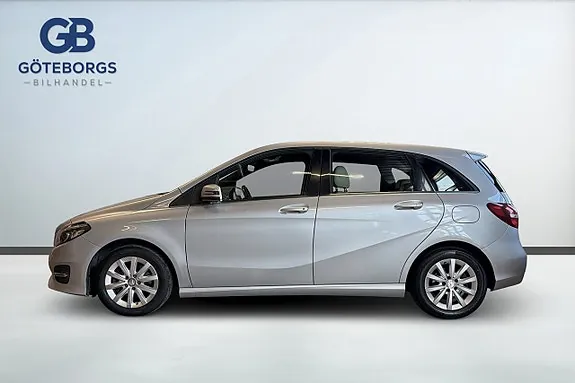 Mercedes-Benz B200 2015 photo 3