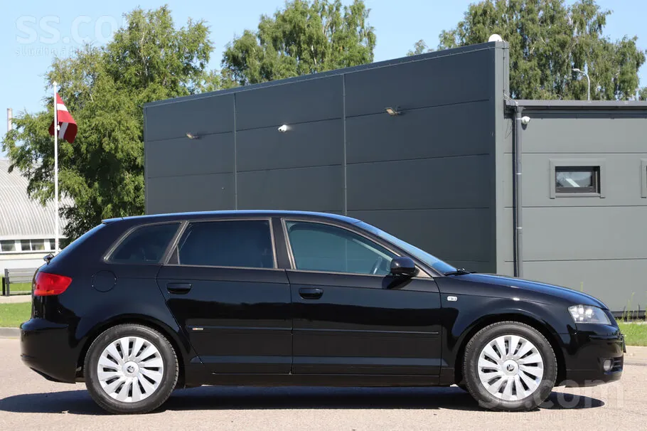 Audi A3 2005 photo 2