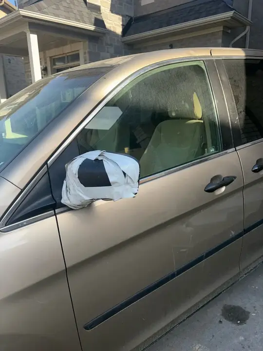 Honda Odyssey 2005 photo 2