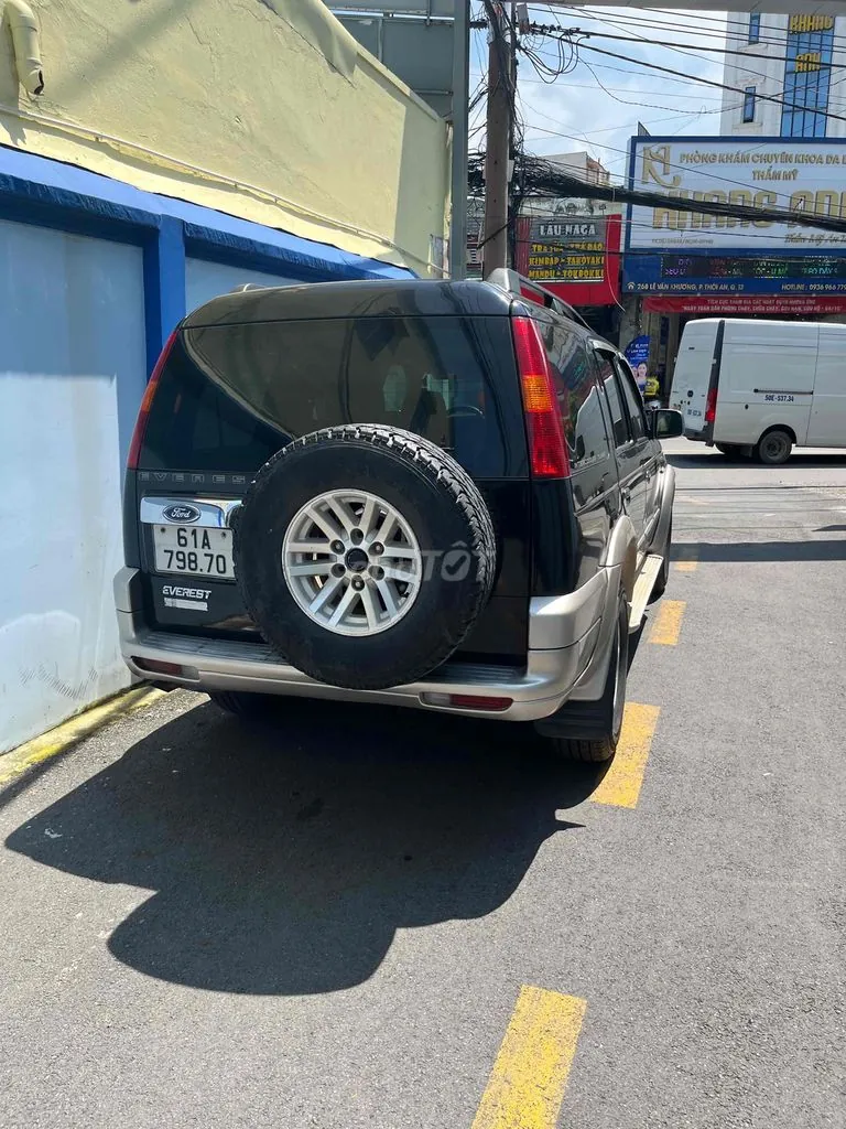 Ford Everest 2006 photo 2