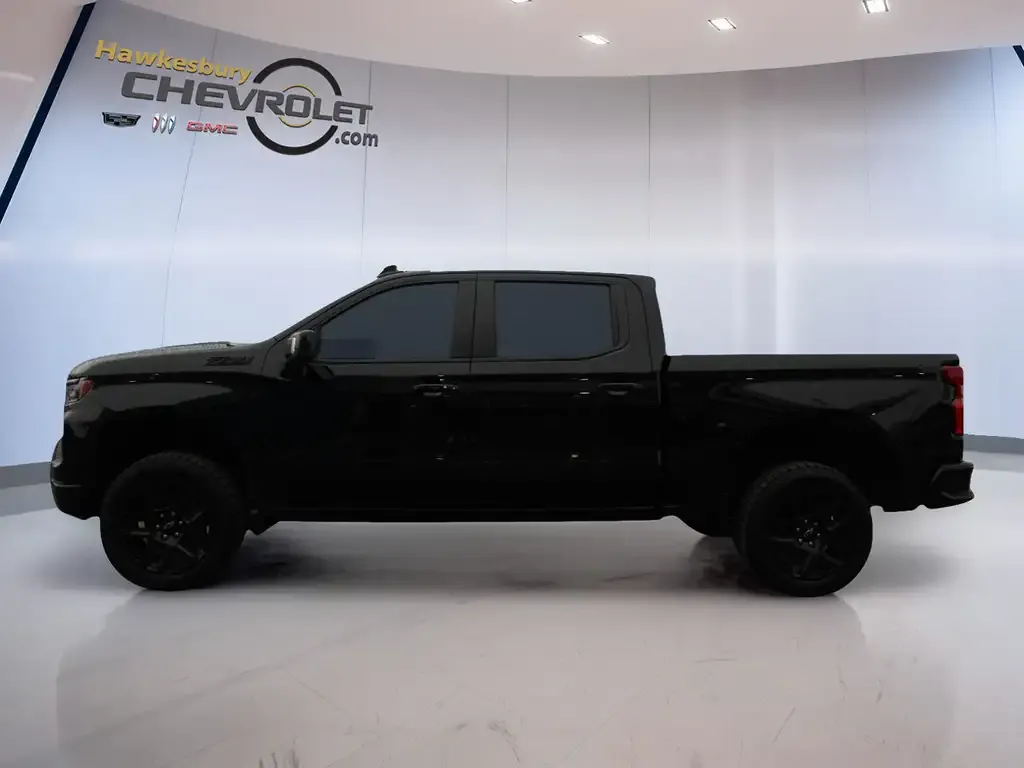 Chevrolet Silverado 1500 2025 photo 3