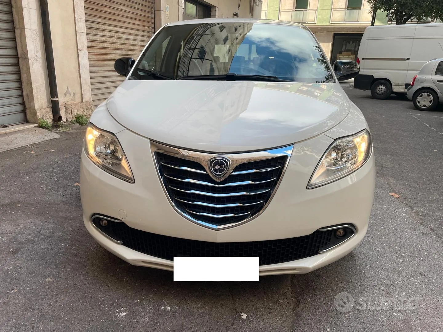 Lancia Ypsilon 2012 photo 2