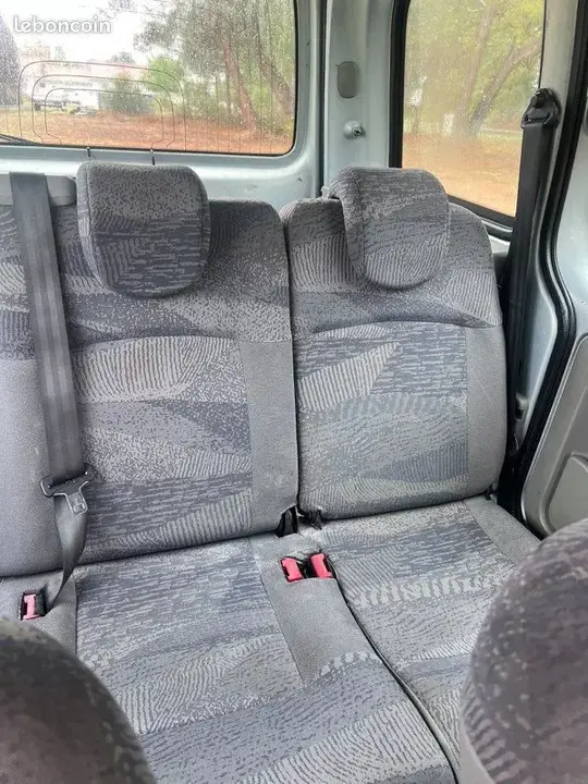 Renault Kangoo 2002 photo 3