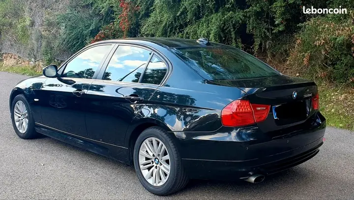 BMW Série 3 2009 photo 2