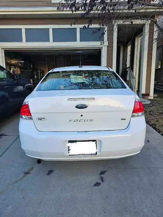 Ford Focus 2008 photo 2
