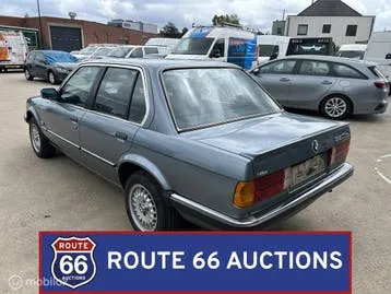 BMW 318I 1988 photo 3