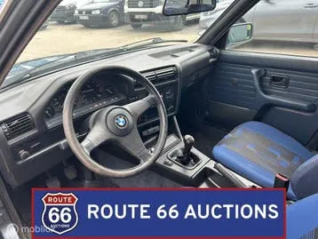 BMW 318I 1988 photo 2