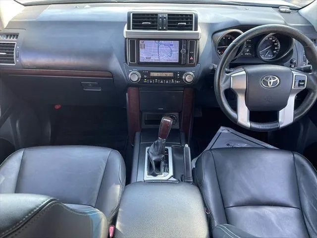 Toyota Land Cruiser Prado 2014 photo 3