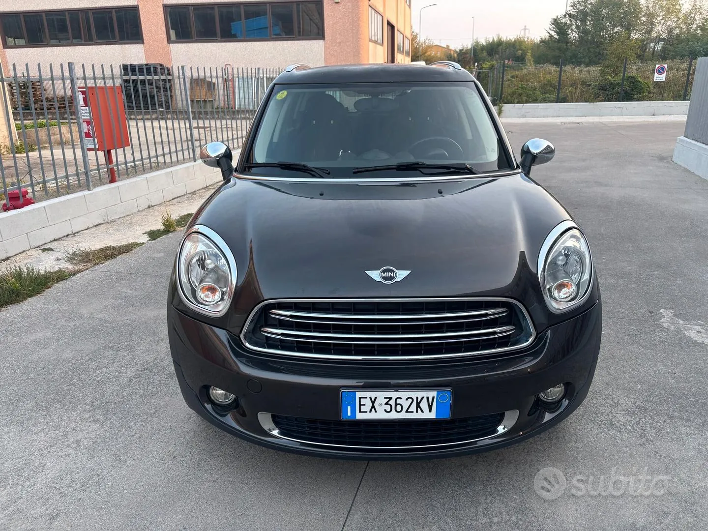 Mini Countryman 2015 photo 2