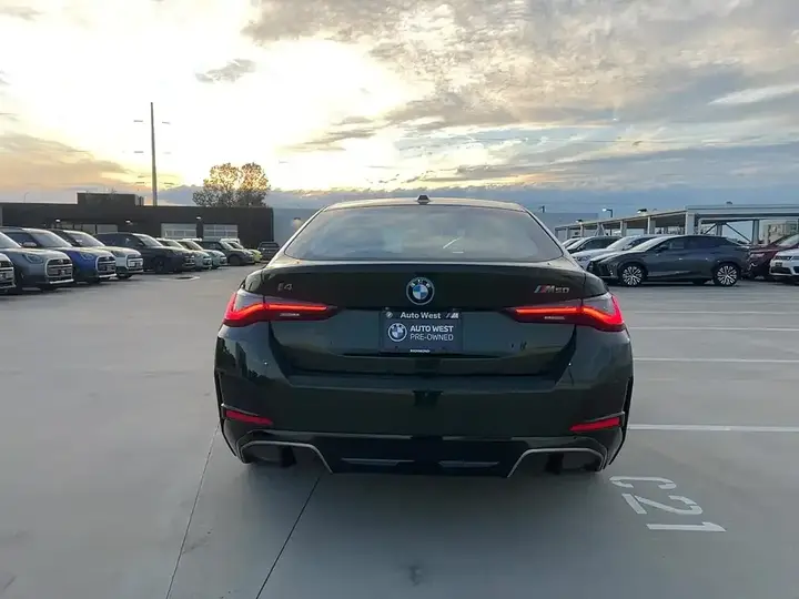 BMW I4 2022 photo 4