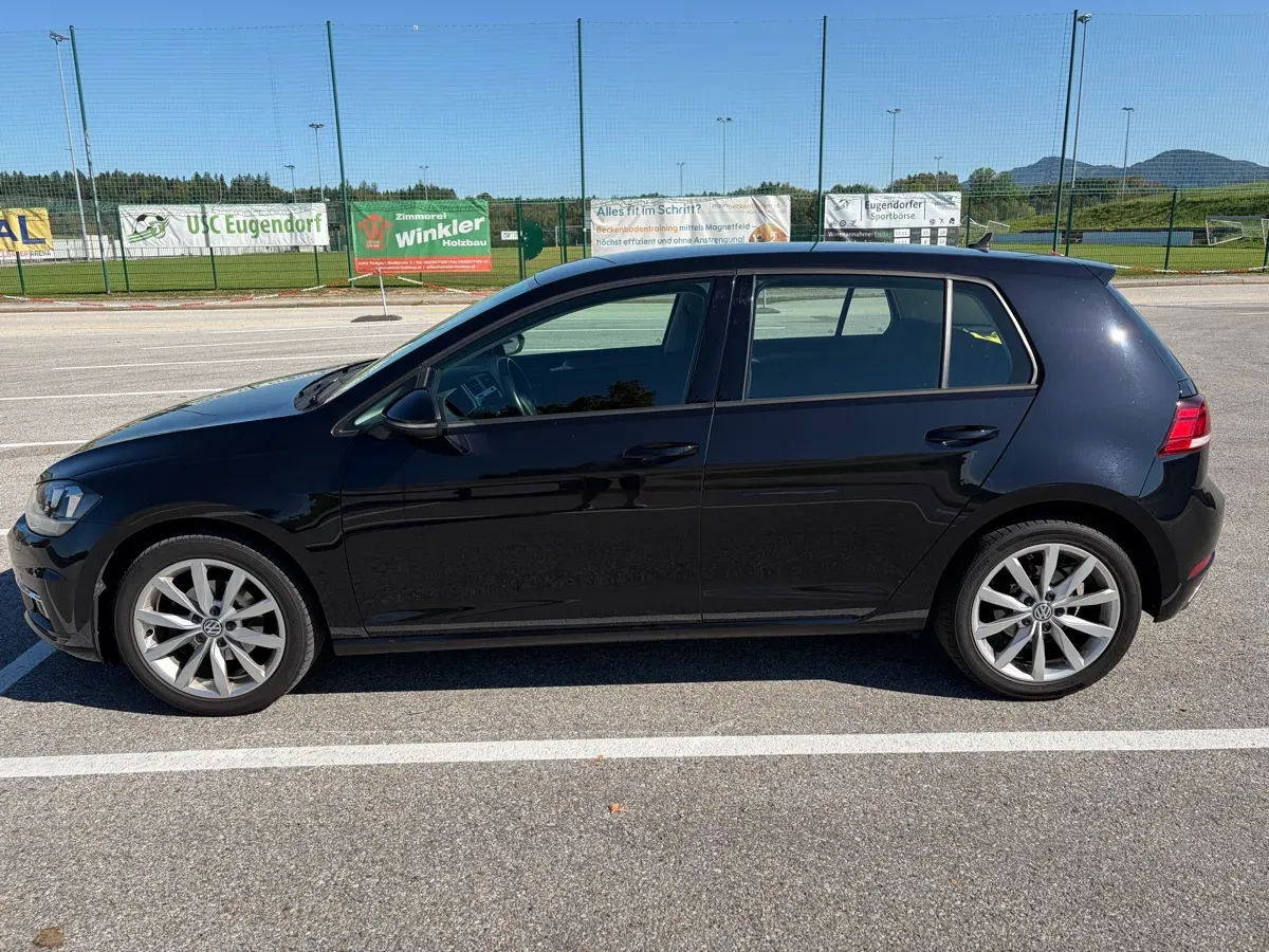 Volkswagen Golf 2020 photo 2