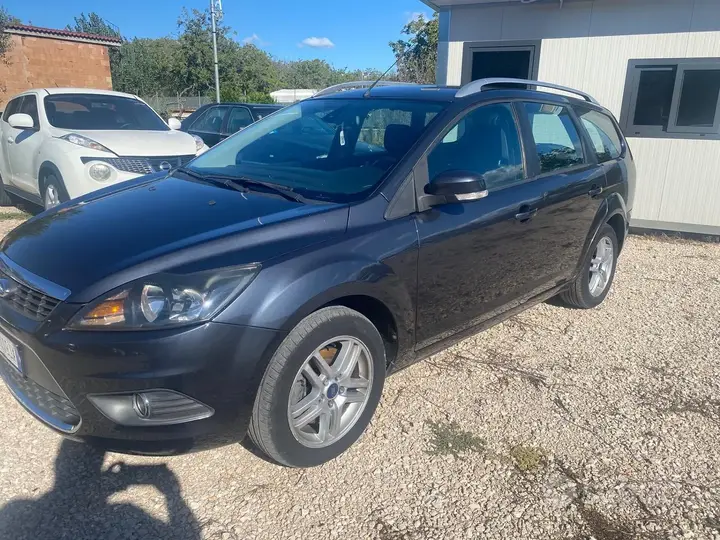 Ford Focus 2008 photo 3