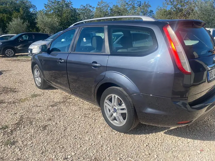 Ford Focus 2008 photo 4
