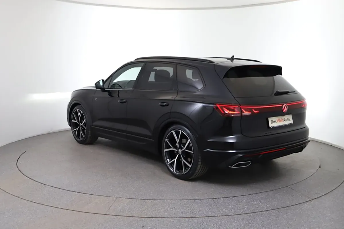 Volkswagen Touareg 2025 photo 3