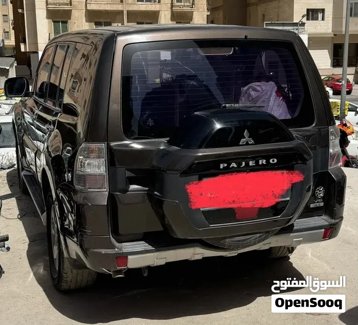 Mitsubishi Pajero 2018 photo 5