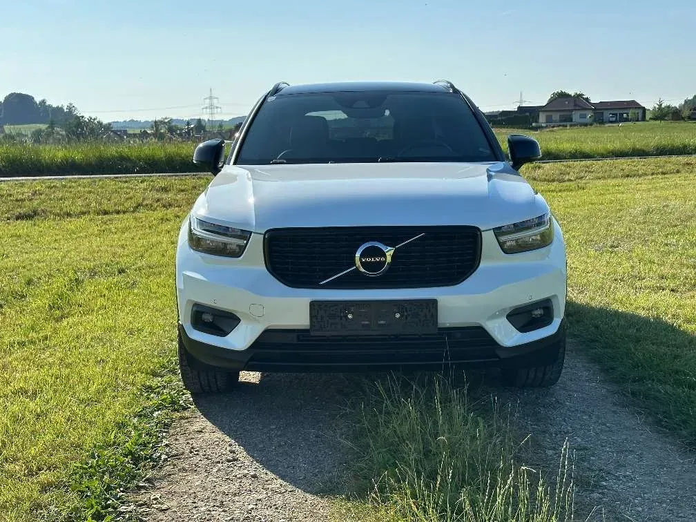 Volvo Xc40 2018 photo 2