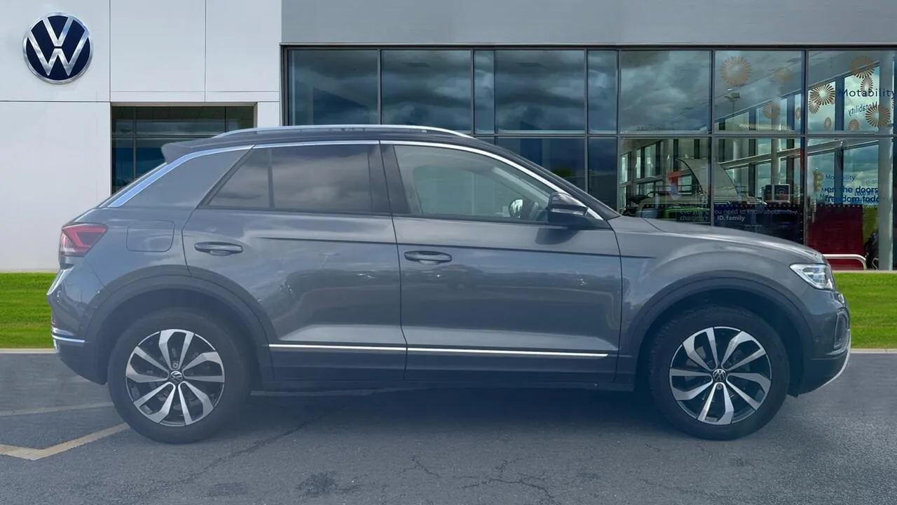 Volkswagen T-Roc 2023 photo 4