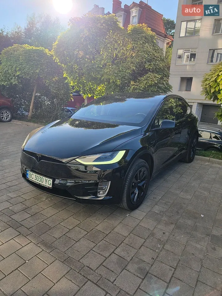 Tesla Model X 2018 photo 5