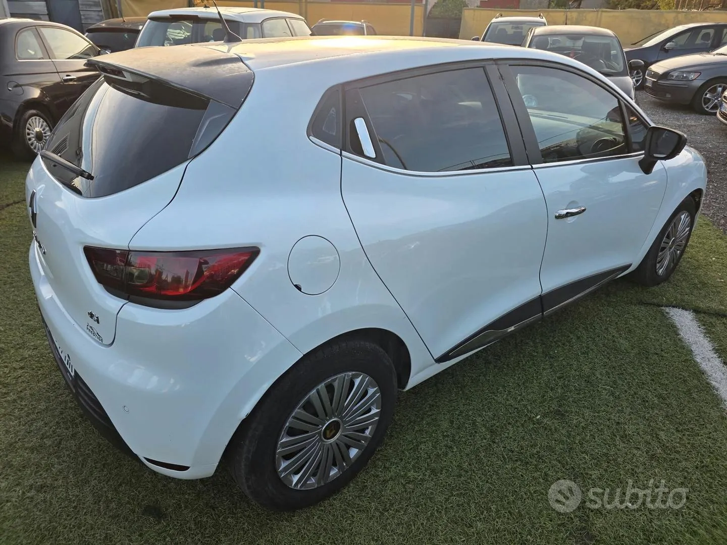 Renault Clio 2017 photo 3