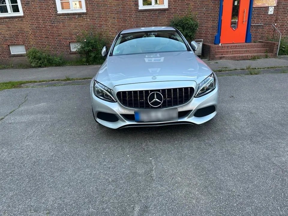 Mercedes-Benz C 180