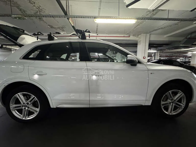 Audi Q5 2017 photo 2