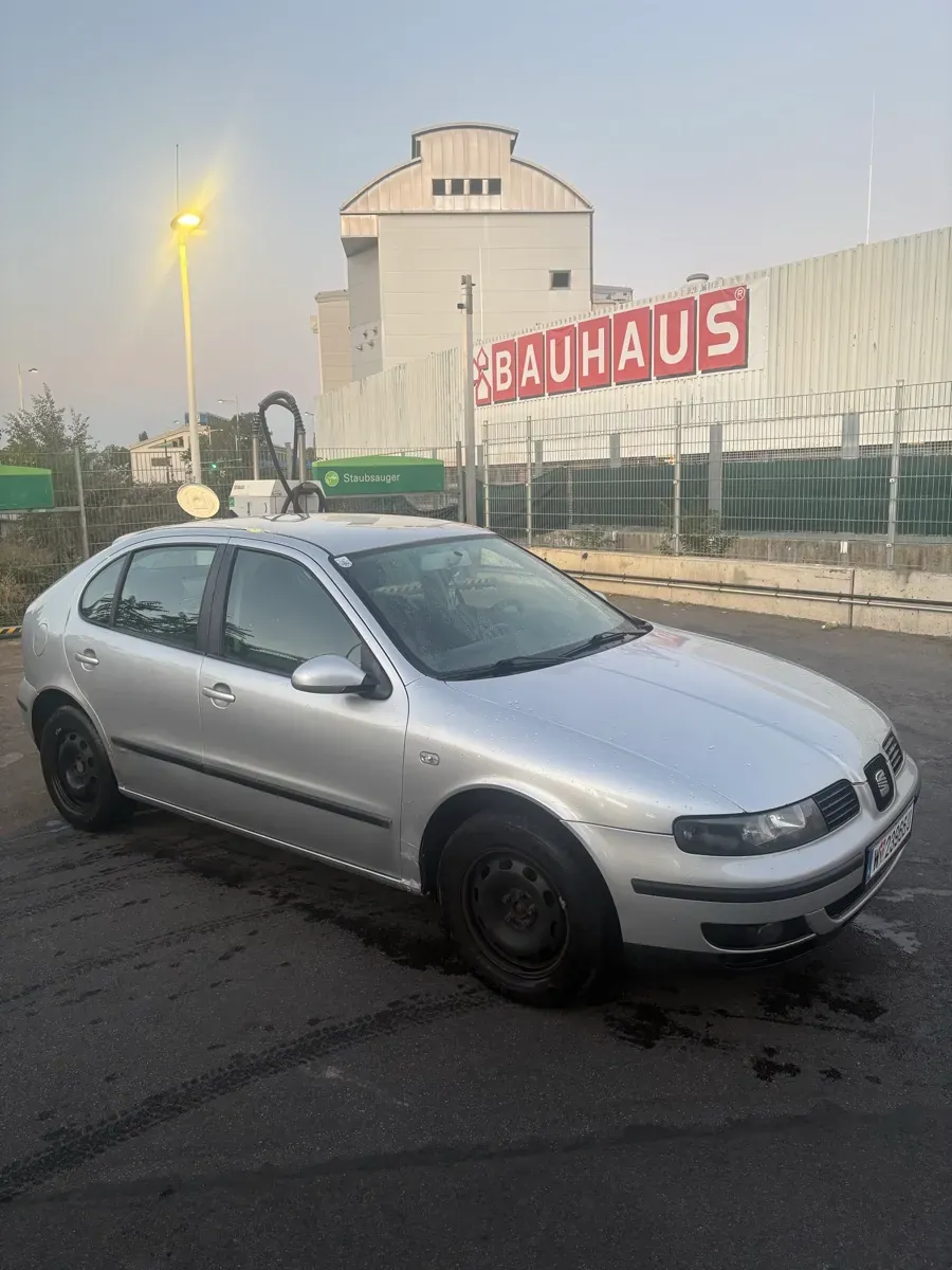 Seat Leon 2003 photo 3
