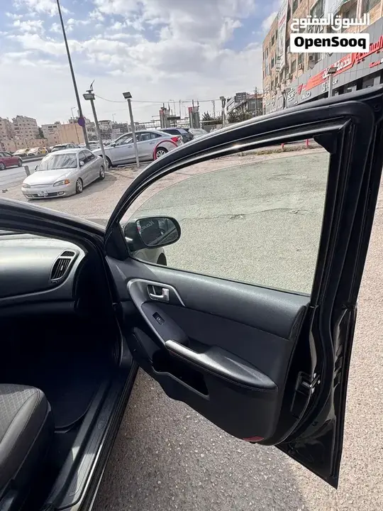 Kia Cerato 2012 photo 4