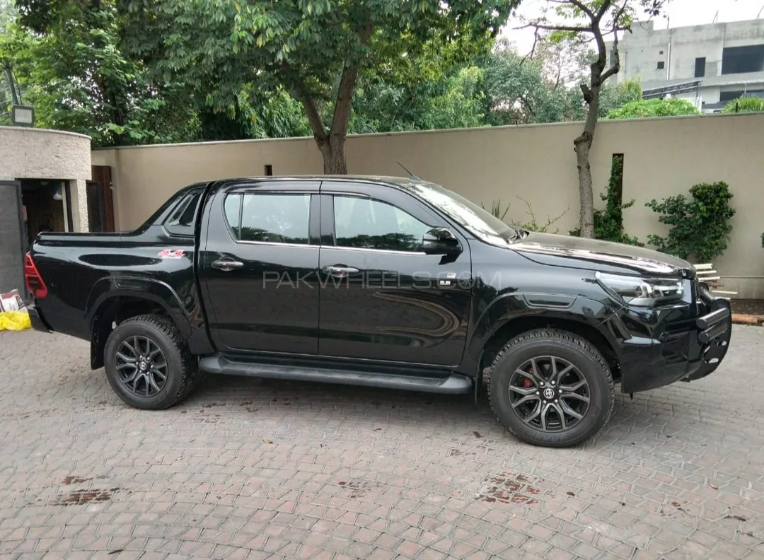 Toyota Hilux
