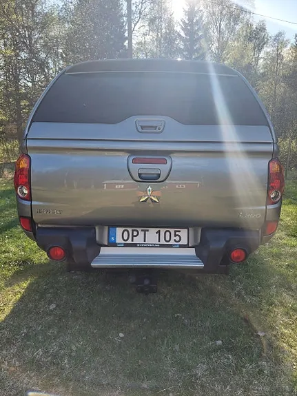 Mitsubishi L200 2015 photo 3