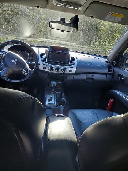 Mitsubishi L200 2015 photo 5