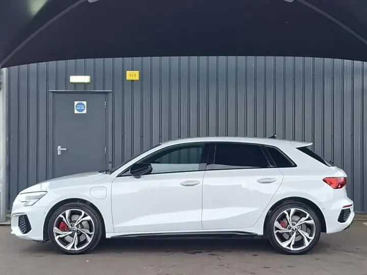 Audi A3 2021 photo 4