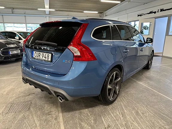 Volvo V60 2015 photo 3