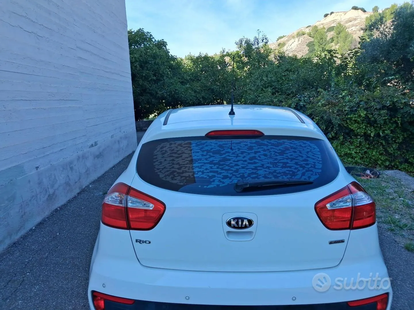 Kia Rio 2015 photo 5