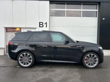 Land Rover Range Rover Sport 2023 photo 3