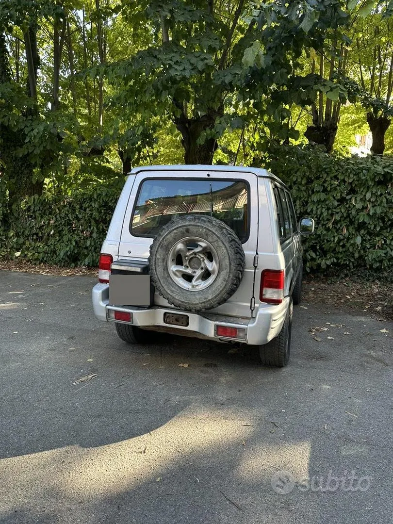 Hyundai Galloper 1998 photo 3