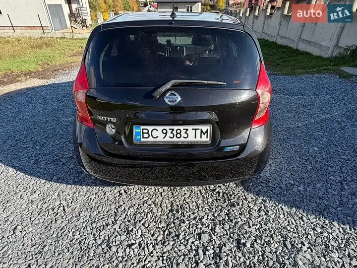 Nissan Note 2014 photo 5